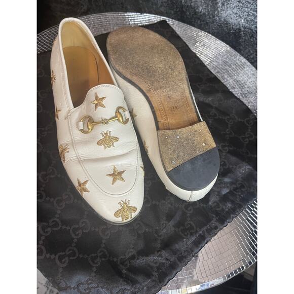 Gucci women’s White Leather with gold color Bees and Stars Loafer - Picture 1 of 4